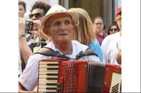 Sanfoneiro de 83 anos morre em acidente na BR 343 no Piauí