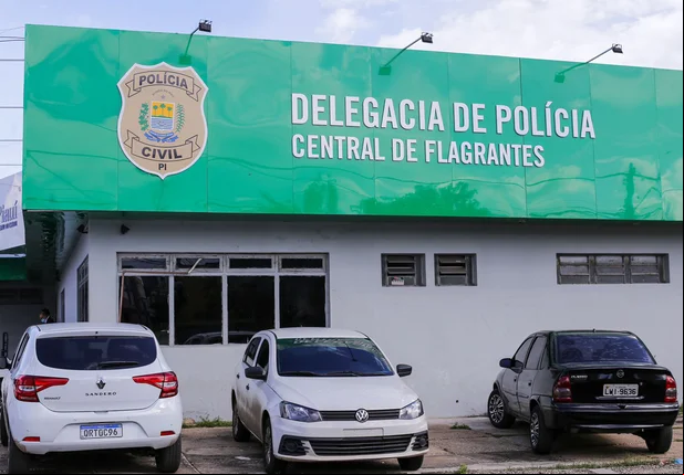 O acusado foi preso e encaminhado para Central de Flagrantes
