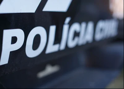 Viatura da Polícia Civil