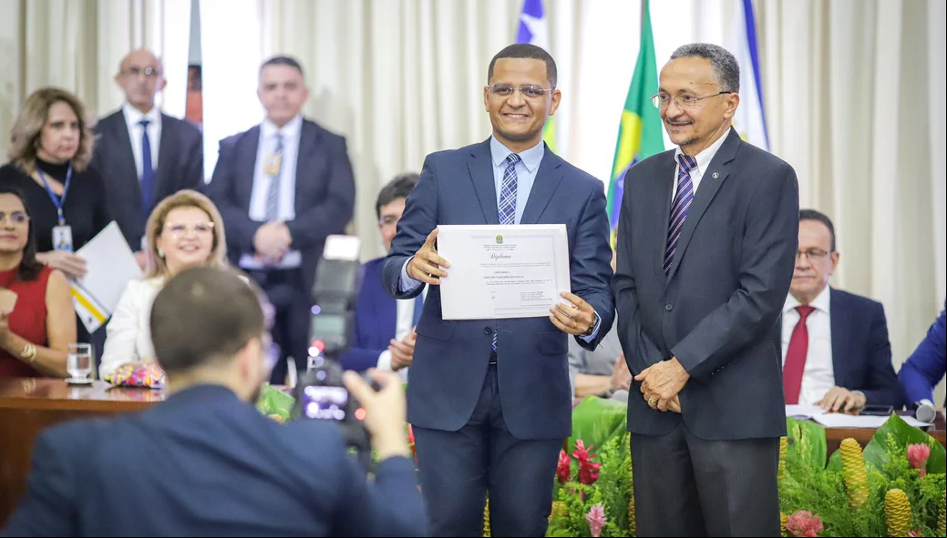 Vereador Ismael Silva é diplomado pela Justiça Eleitoral do Piauí