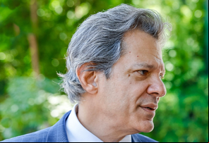 Discussão entre Fernando Haddad e deputados gera tumulto em audiência na Câmara