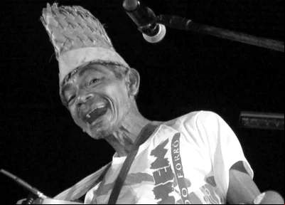 Morre Seu Madruga da banda Xenhenhem