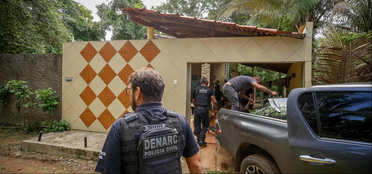 Casa de advogado preso em operação do DENARC
