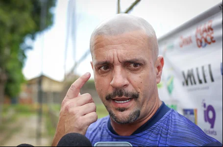 Jerson Testoni, novo técnico do Altos