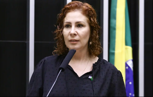 X recorre ao STF contra decisão de Moraes para bloquear contas de Carla Zambelli
