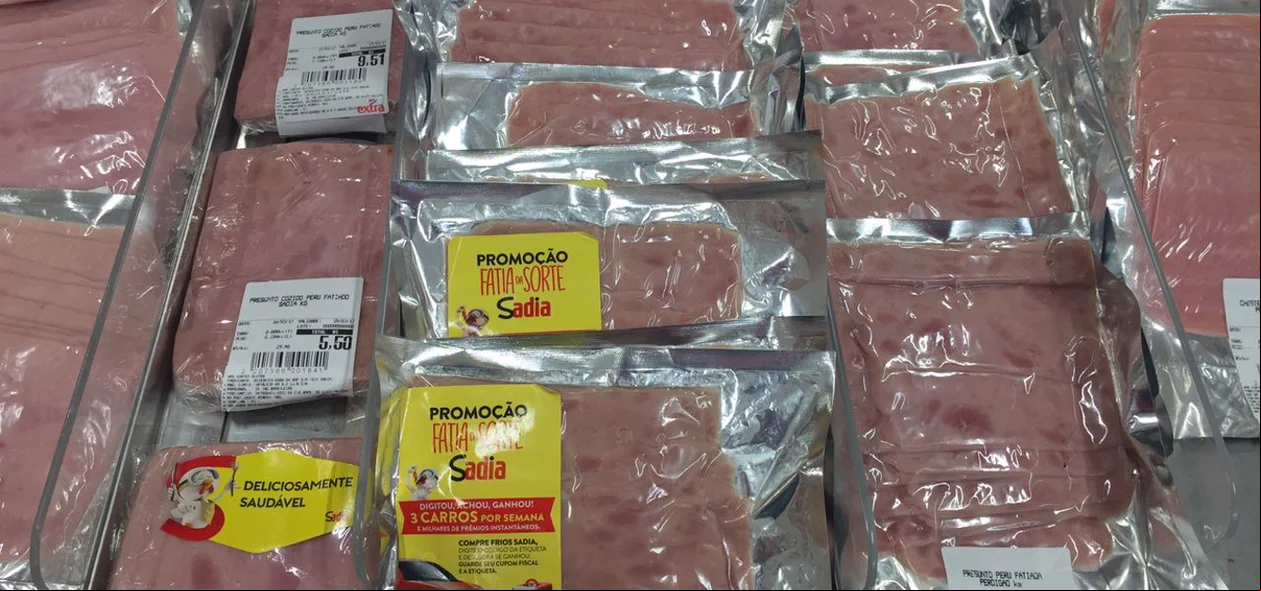 Presunto da Sadia no Extra Supermercado