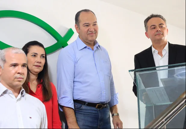 PSC inaugura sede e faz filiação do jurista Valter Alencar Rebelo