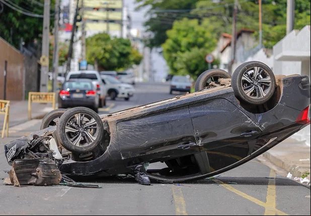 Acidente na Avenida Monsenhor Gil em Teresina