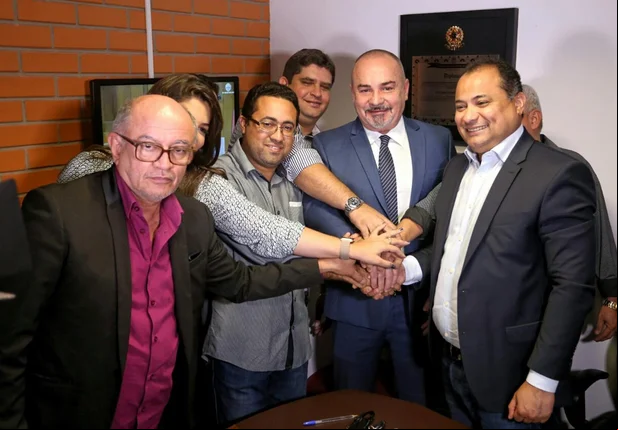 Deputado estadual Evaldo Gomes se filia ao Solidariedade 