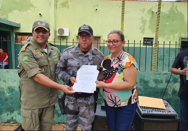 Prefeitura de Esperantina assina convênio com a PM 
