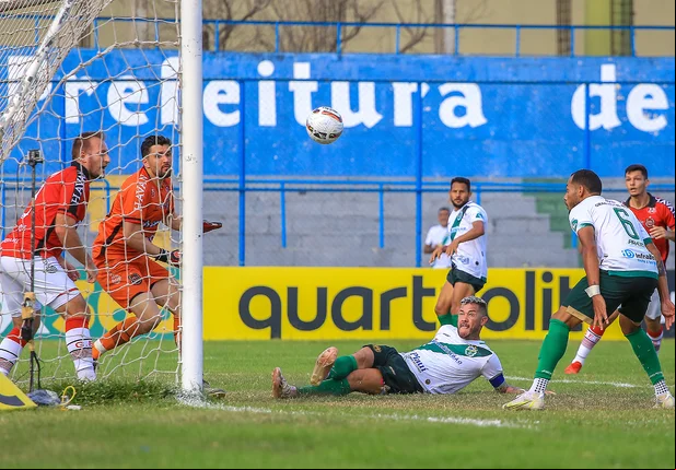 Altos vence a partida contra o Brasil de Pelotas em Teresina Piauí