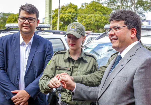 Rafael lança Patrulha Cidadã e entrega 132 novas viaturas