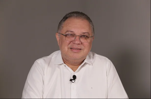 PT mira cinco cadeiras na Câmara e uma vaga no Senado em 2026