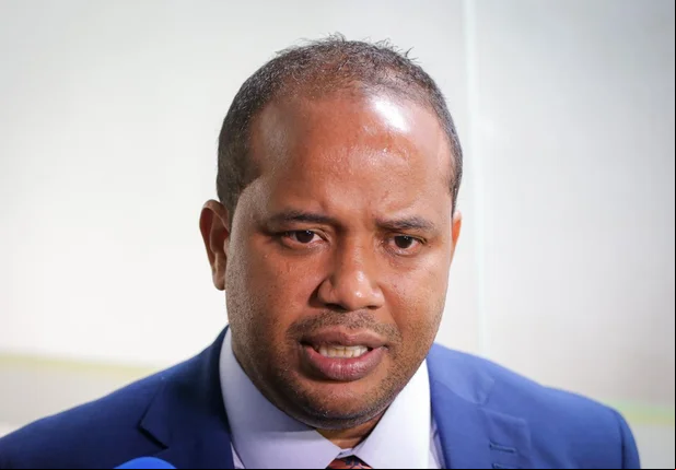 Enzo Samuel defende apuração rápida na I que investigará rombo bilionário na PMT